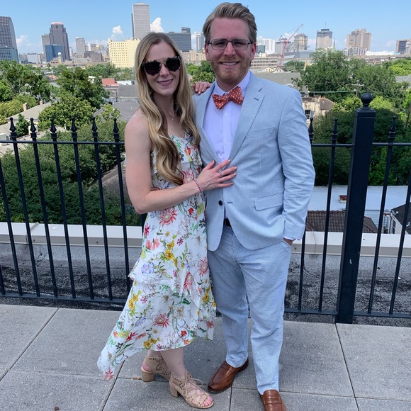 Meet your Posher, Danielle - Picture 1 of 1